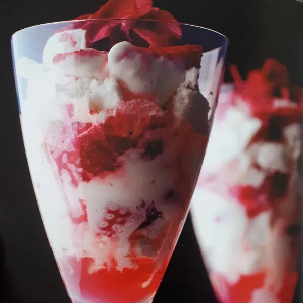 كتاب A Passion for Puddings اثر Phil Vickery انتشارات Simon and Schuster — تصویر 2
