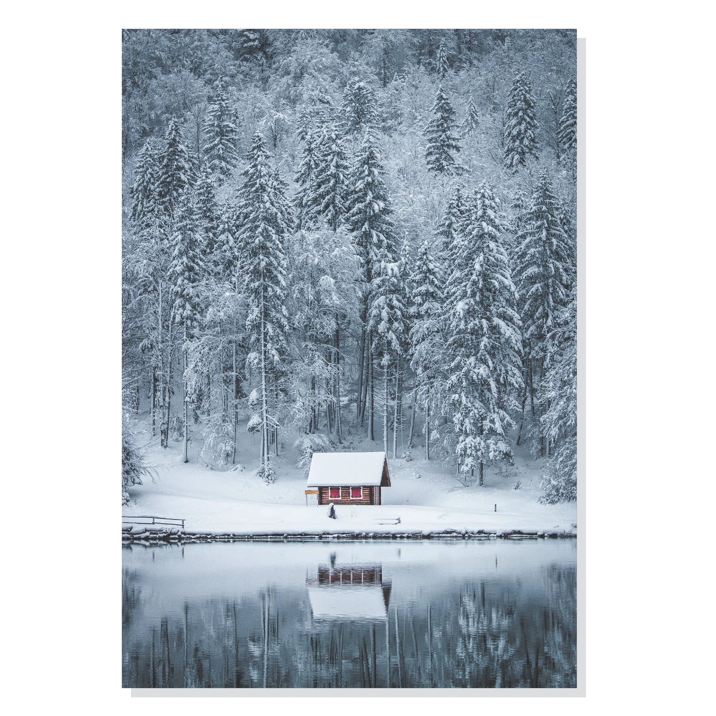 پوسترطرح کلبه جنگلی پوشیده از برف Forest House Covered in Snow مدل NV0806