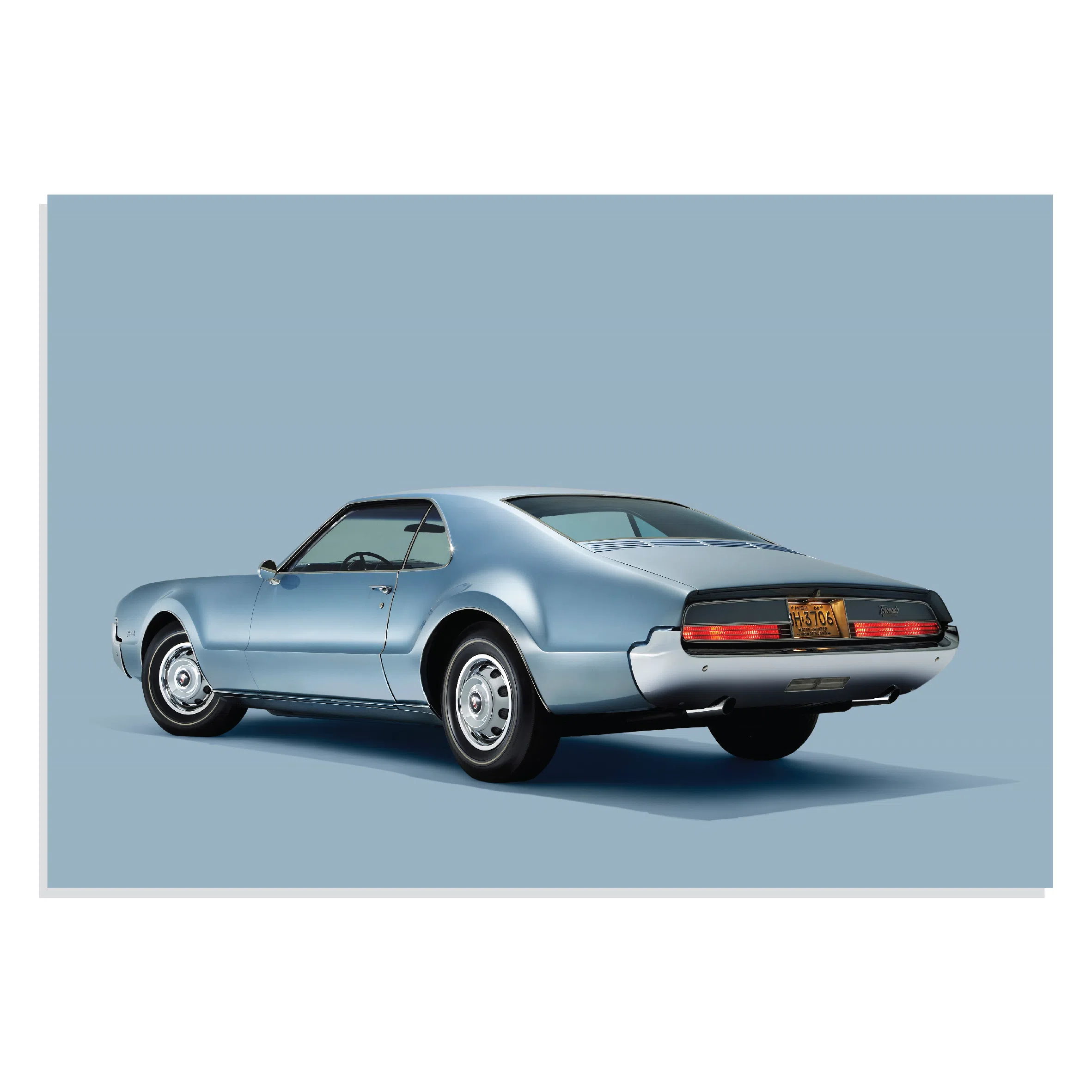 پوستر طرح ماشین کلاسیک تورنادو - Oldsmobile Tornado مدل NV0602