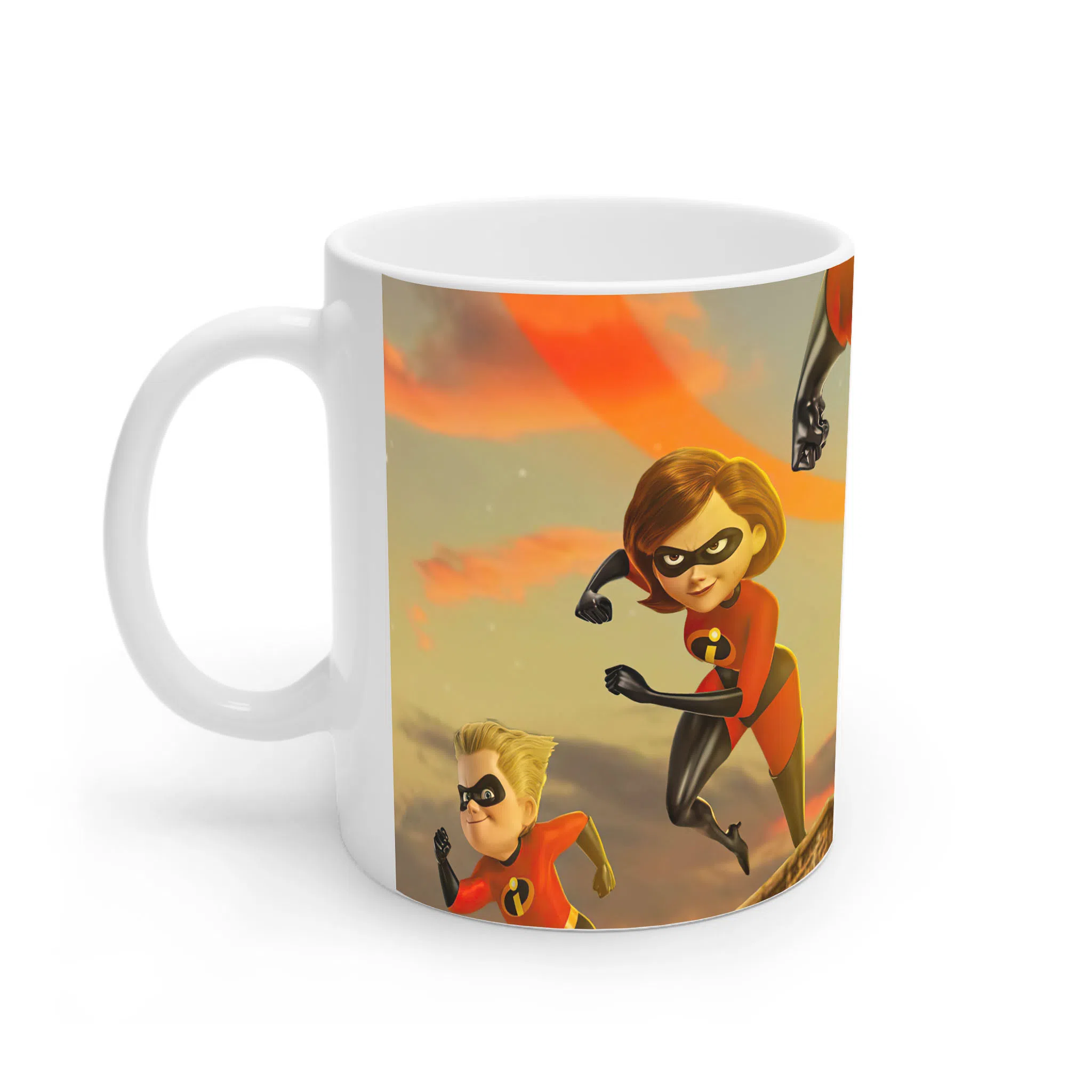 ماگ لیمینات طرح فیلم شگفت انگیزان The Incredibles کد NM12864 — تصویر 2